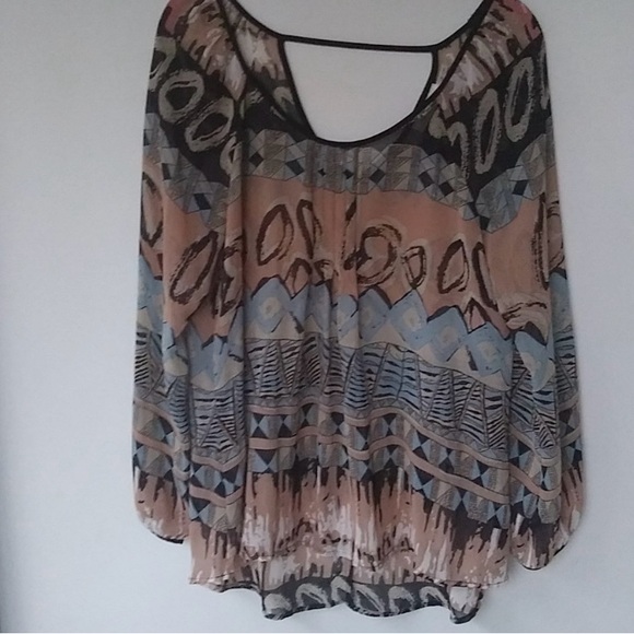 Boho Top - Picture 3 of 4